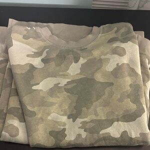 Hippie Rose Green Camouflage Sweatshirt